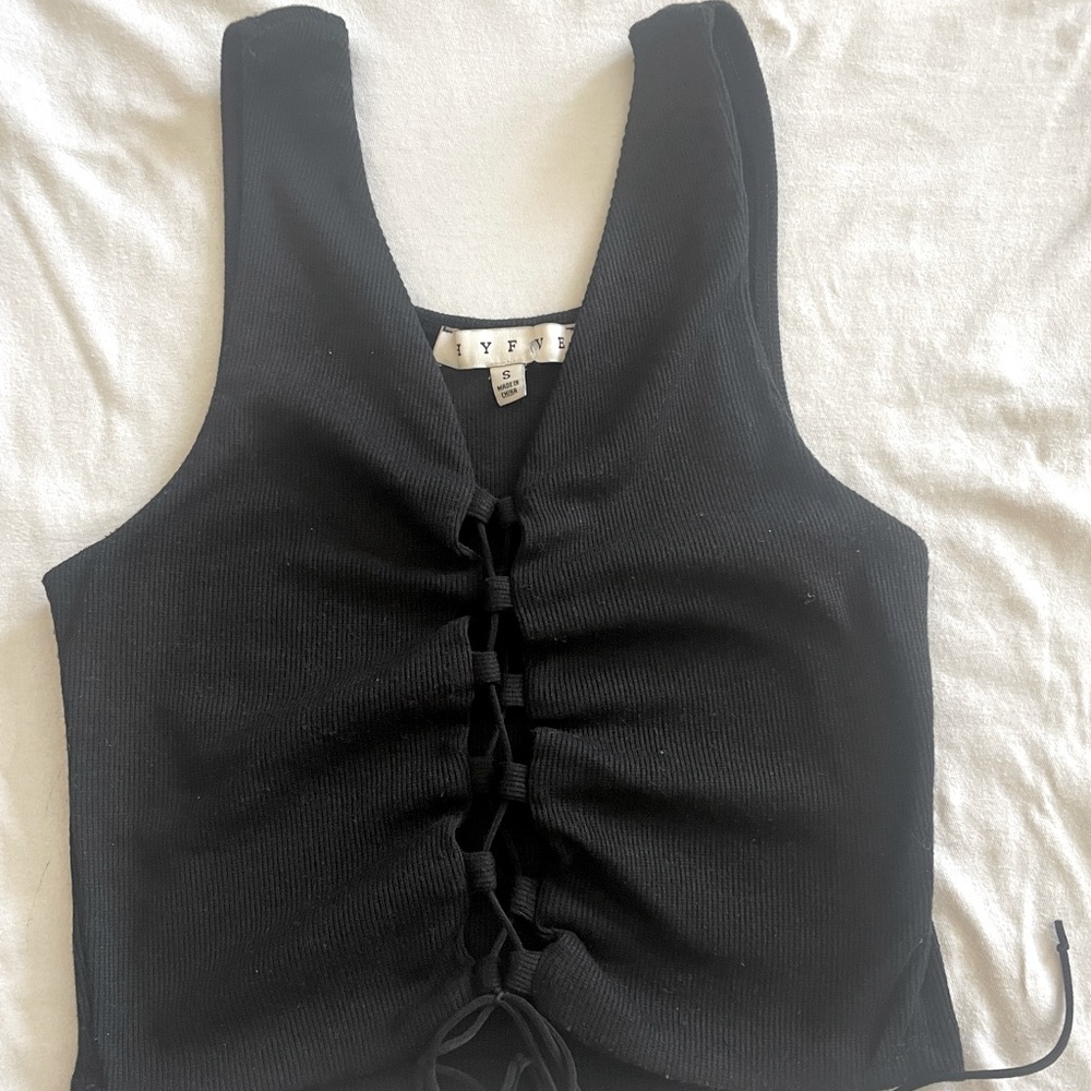 Not Your Sister’s Closet lace up top in color black size small